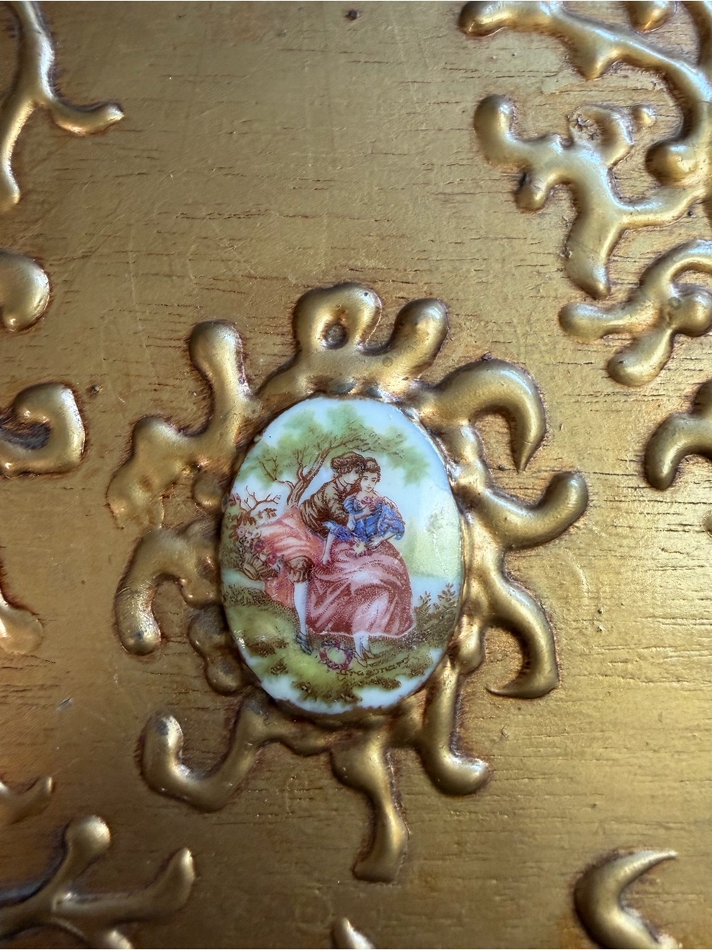 Vintage 1970s Gold Wood Jewelry Trinket Box Romantic Rococo Victorian Style mcm - Picture 3 of 12
